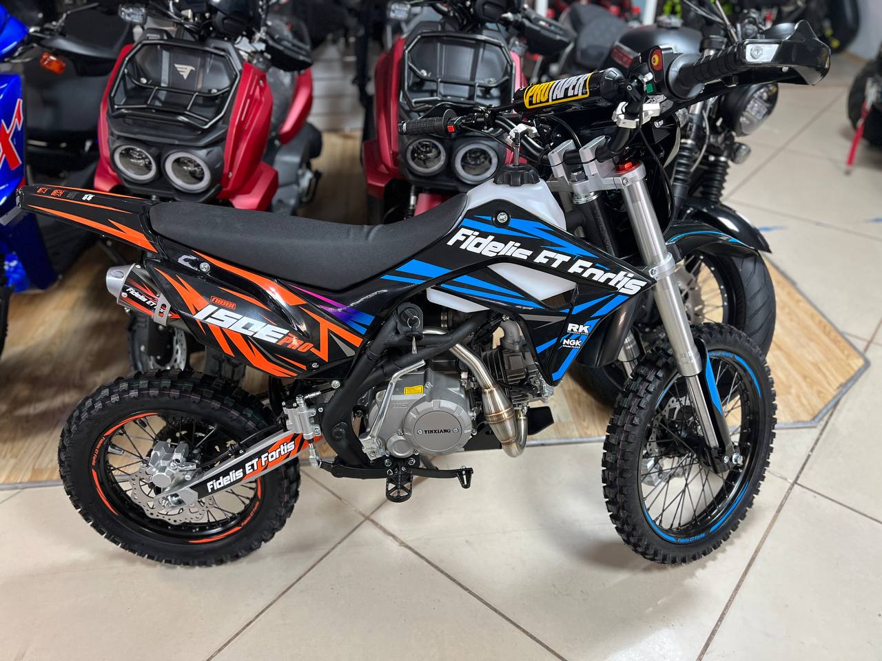 Мотоцикл (питбайк) PROMAX FIDET (ФАЙДЕТ) 190E PRO 17/14 в Кисловодске