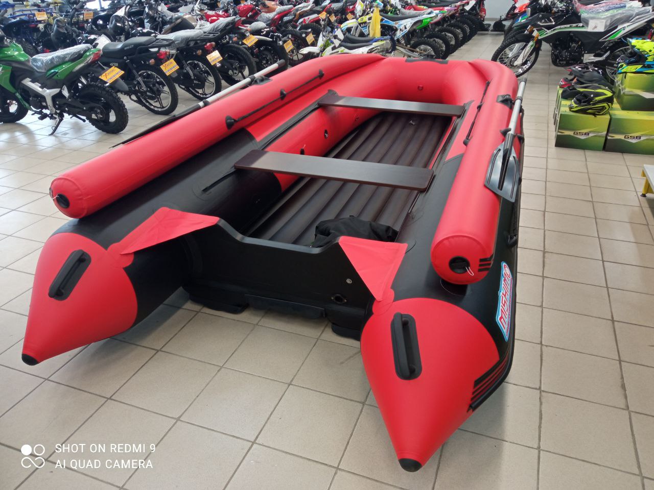 Лодка MISHIMO RIVER FJET PRO 400 под водомет в Кисловодске