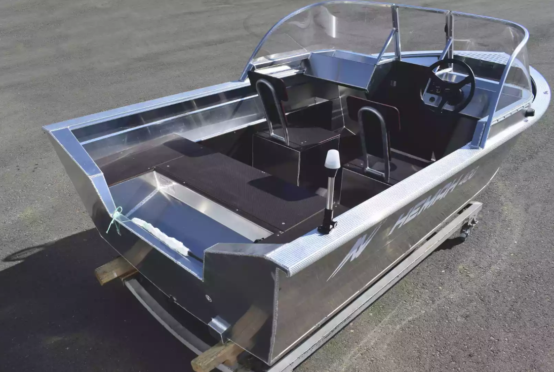 Алюминиевая лодка  Неман-400 DCM в Кисловодске