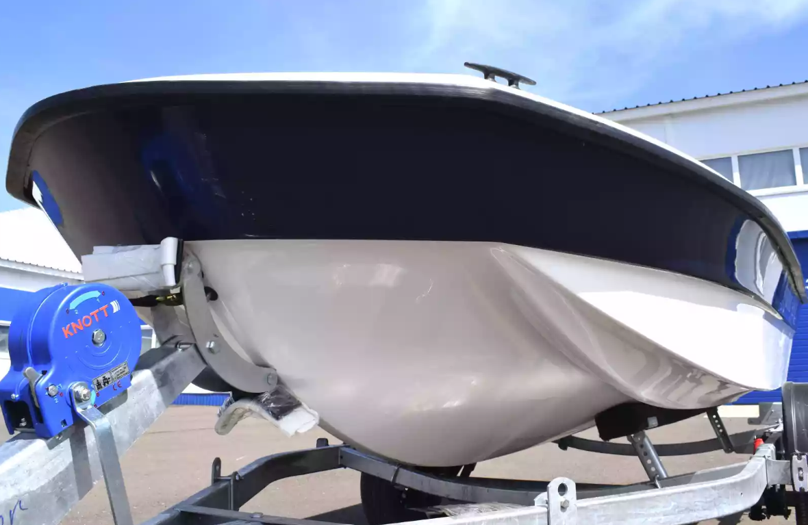 Стеклопластиковая лодка Wyatboat 430 тримаран в Кисловодске