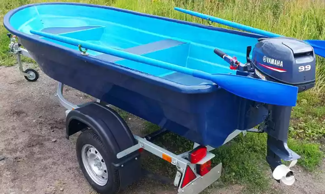 Стеклопластиковая лодка Neman-340 (тримаран) в Кисловодске