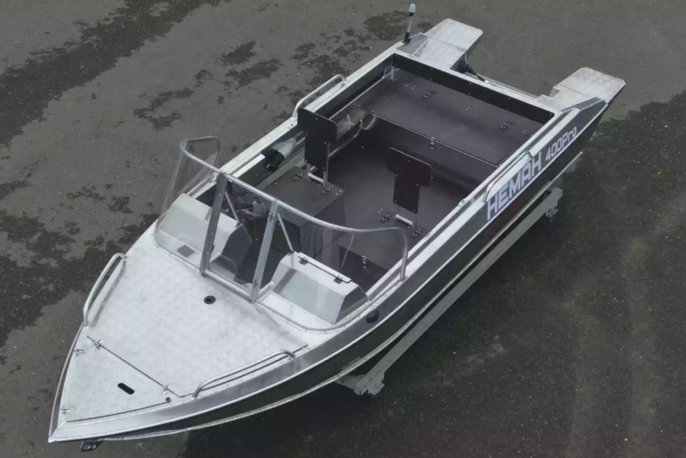 Алюминиевая лодка  Neman-400 PRO в Кисловодске
