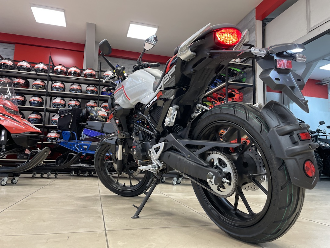 Мопед PROMAX CB150R (49) в Кисловодске