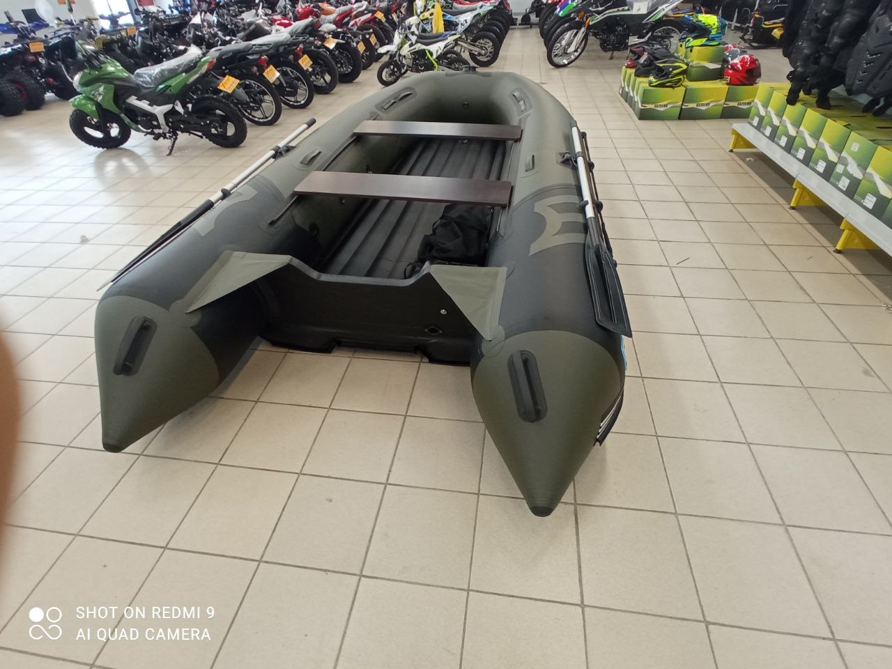 Лодка MISHIMO RIVER JET 400 под водомет в Кисловодске