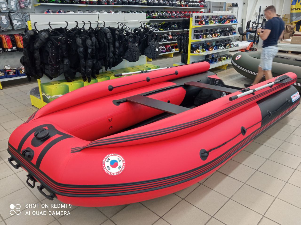 Лодка MISHIMO RIVER FJET PRO 400 под водомет в Кисловодске