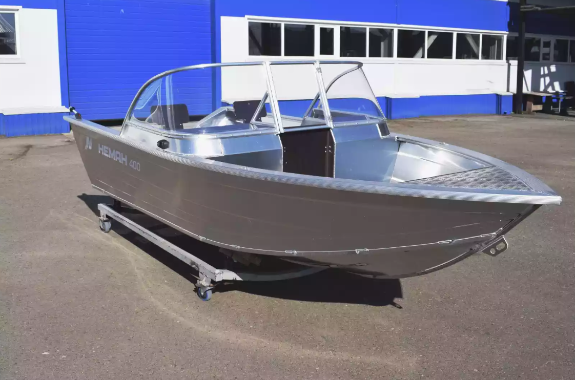 Алюминиевая лодка  Неман-400 DCM в Кисловодске