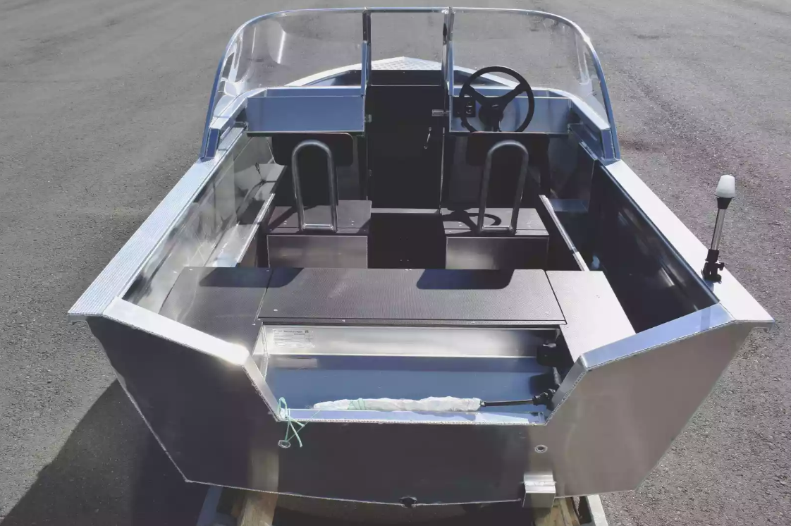 Алюминиевая лодка  Неман-400 DCM в Кисловодске