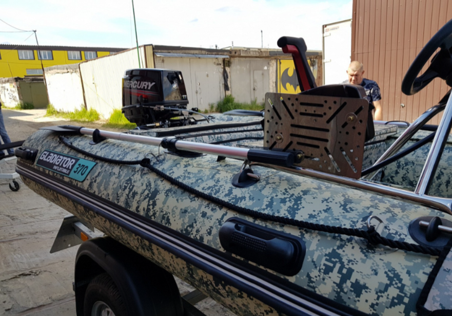 НАДУВНАЯ ЛОДКА GLADIATOR C370AL в Кисловодске