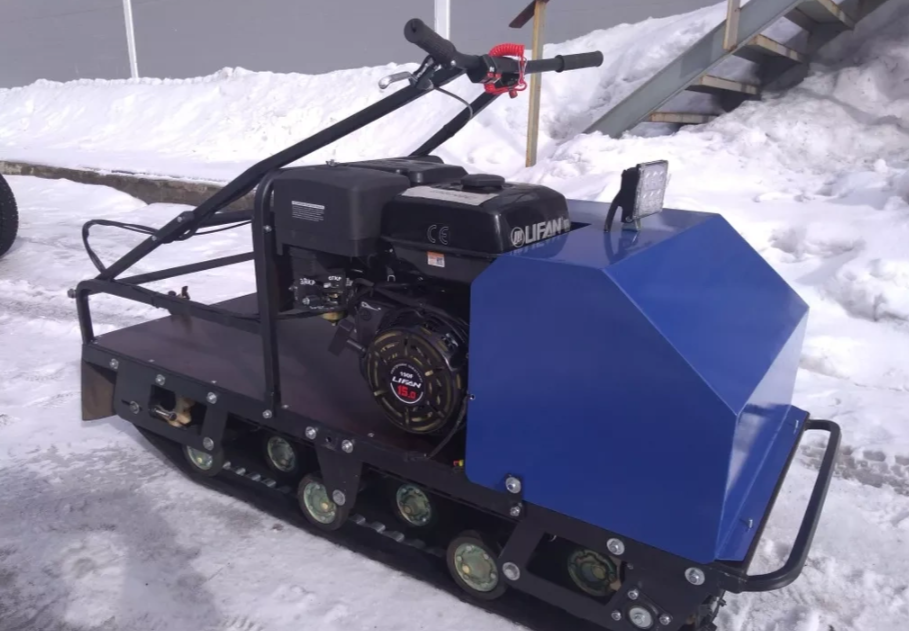 Мотобуксировщик AhtaR ЗИМА с реверсом (задний ход) в Кисловодске