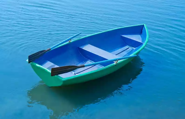 Стеклопластиковая лодка Дельфин в Кисловодске