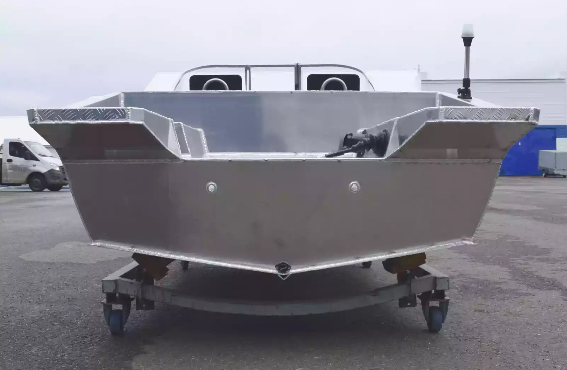 Алюминиевая лодка  Neman-400 PRO в Кисловодске