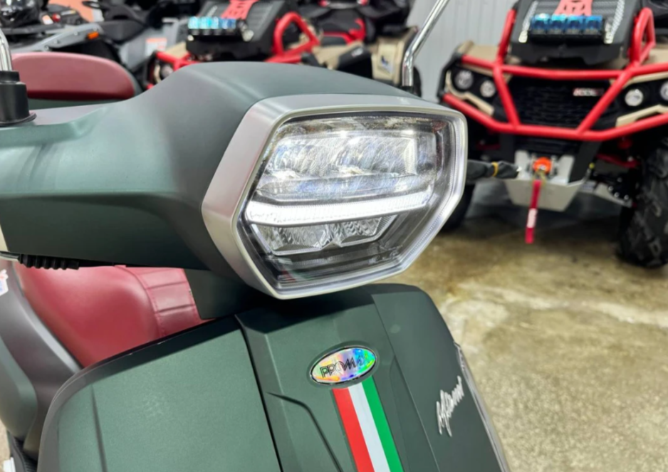 Скутер PROMAX Miami 240 (49) в Кисловодске