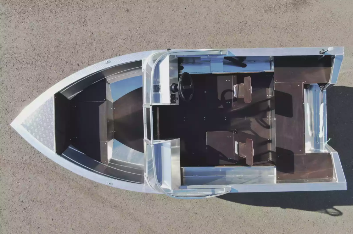 Алюминиевая лодка  Неман-400 DCM в Кисловодске