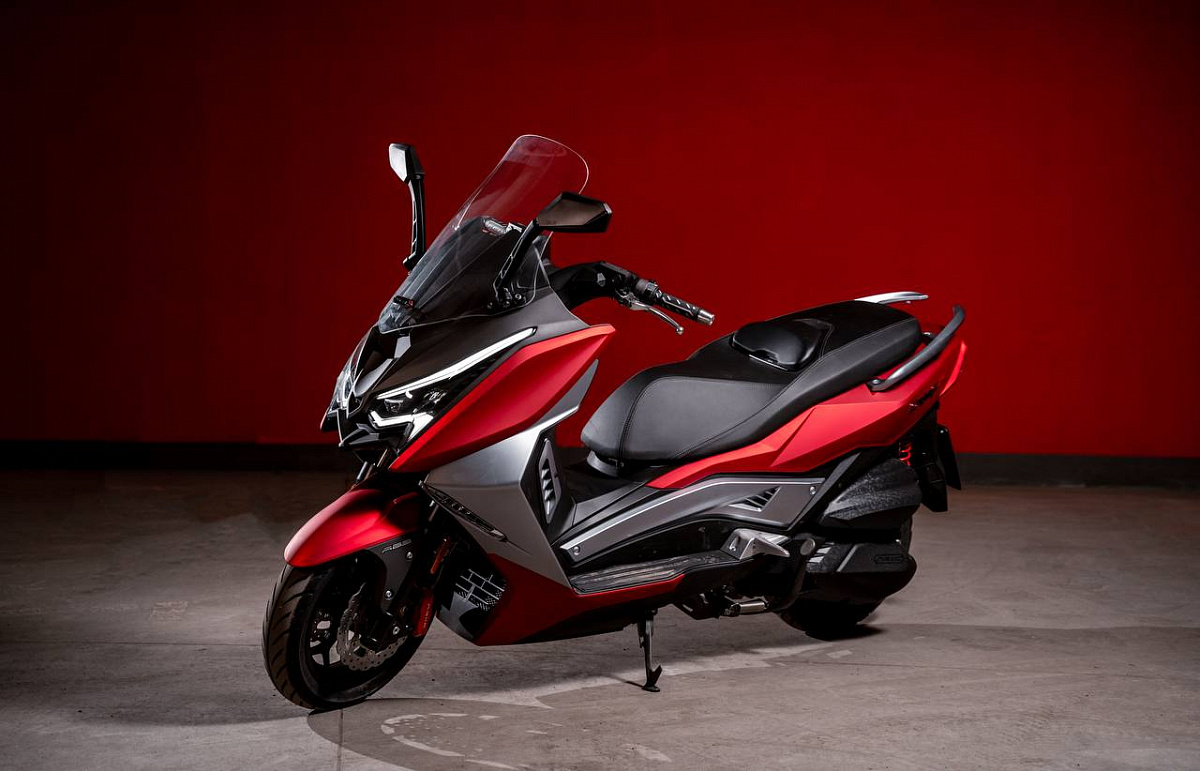 МАКСИСКУТЕР ARIIC 318 в Кисловодске