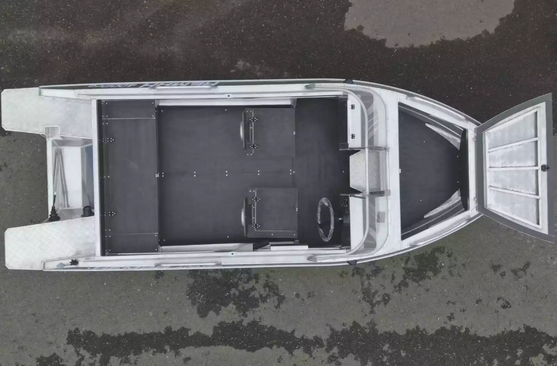 Алюминиевая лодка  Neman-400 PRO в Кисловодске