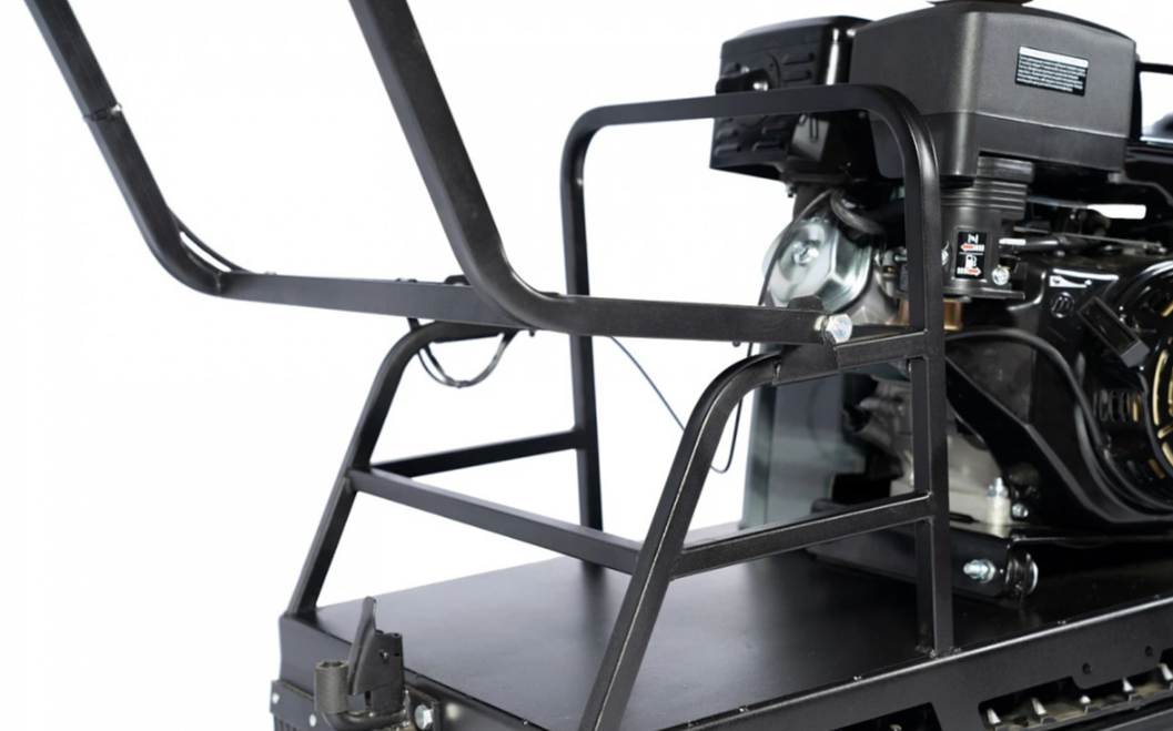 Мотобуксировщик БУРЛАК-M2 LFK 15 л.с. э/с Промысловик в Кисловодске