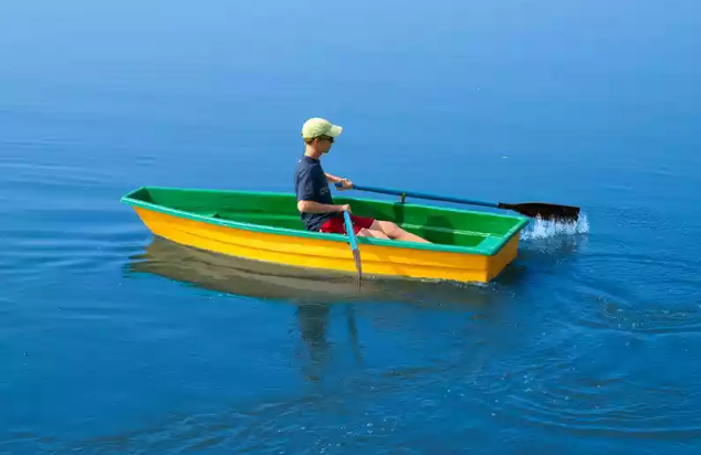 Стеклопластиковая лодка Малютка в Кисловодске