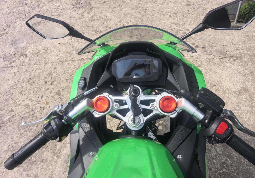 Мотоцикл TMBK Ninja 400cc в Кисловодске