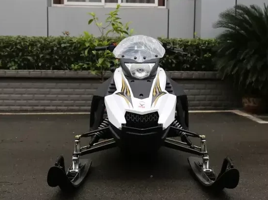 Снегоход ULAR 220 в Кисловодске