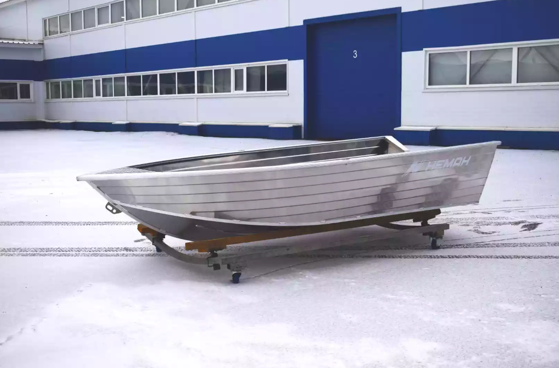 Алюминиевая лодка Неман-400 в Кисловодске