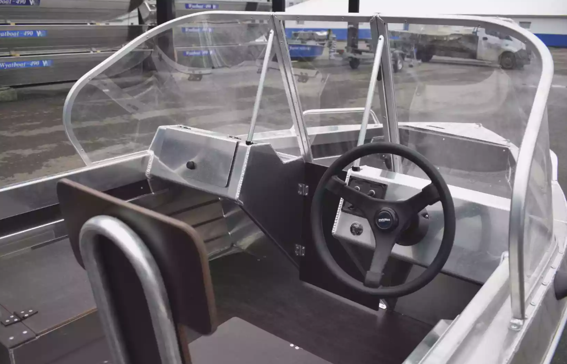 Алюминиевая лодка  Neman-400 DC в Кисловодске