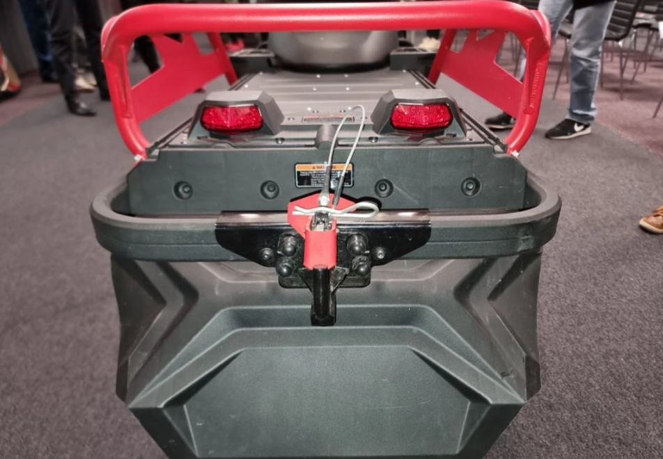 Снегоход AODES Siberiacross 1000 SWT 600mm LCD 6.8 в Кисловодске