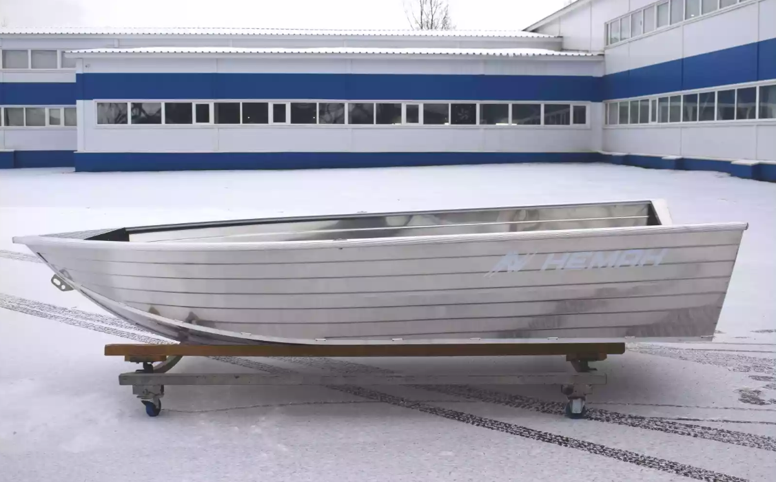 Алюминиевая лодка Неман-400 в Кисловодске