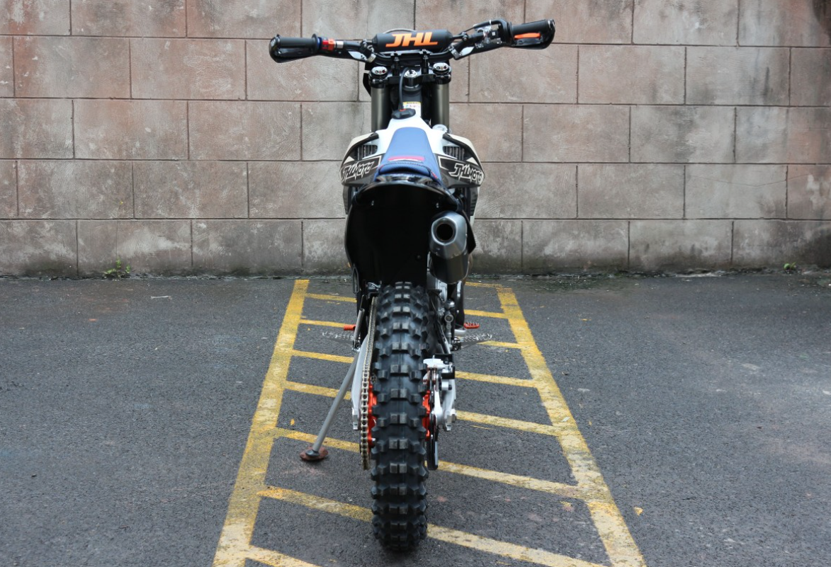 Мотоцикл JHLMOTO JHL Z8i (EFI) NC300S (182-MN) в Кисловодске