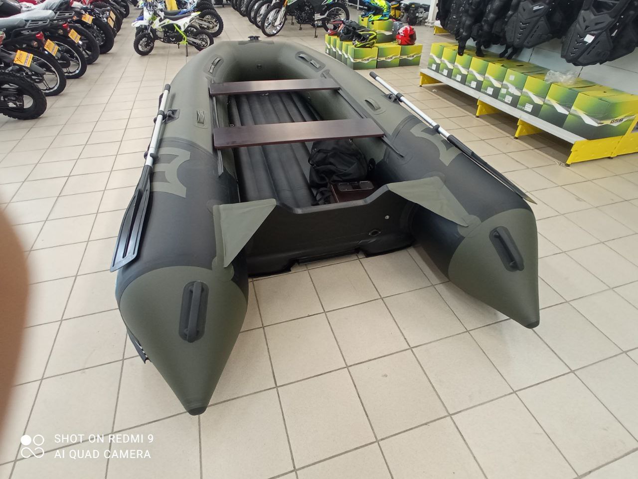 Лодка MISHIMO RIVER JET 400 под водомет в Кисловодске