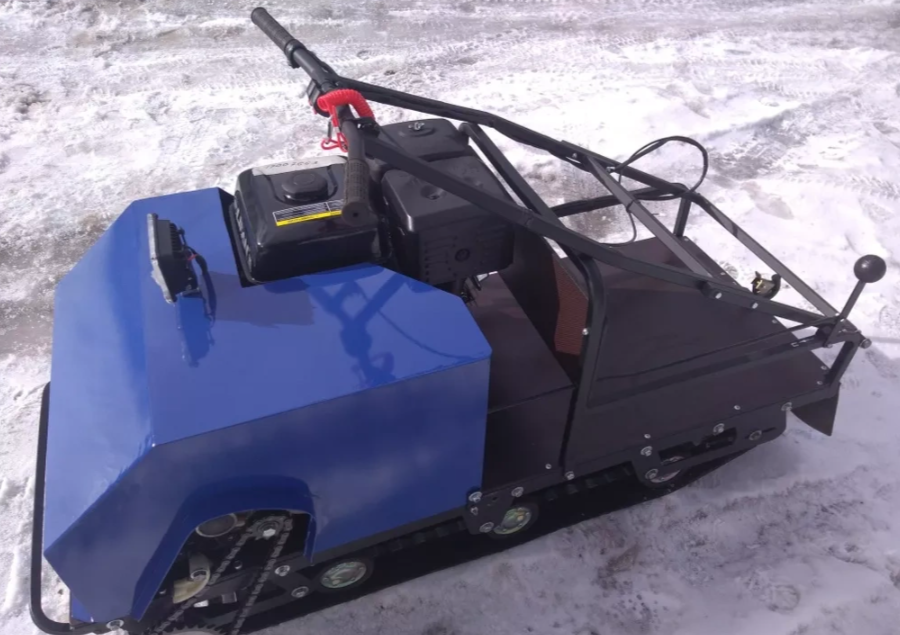 Мотобуксировщик AhtaR ЗИМА с реверсом (задний ход) в Кисловодске