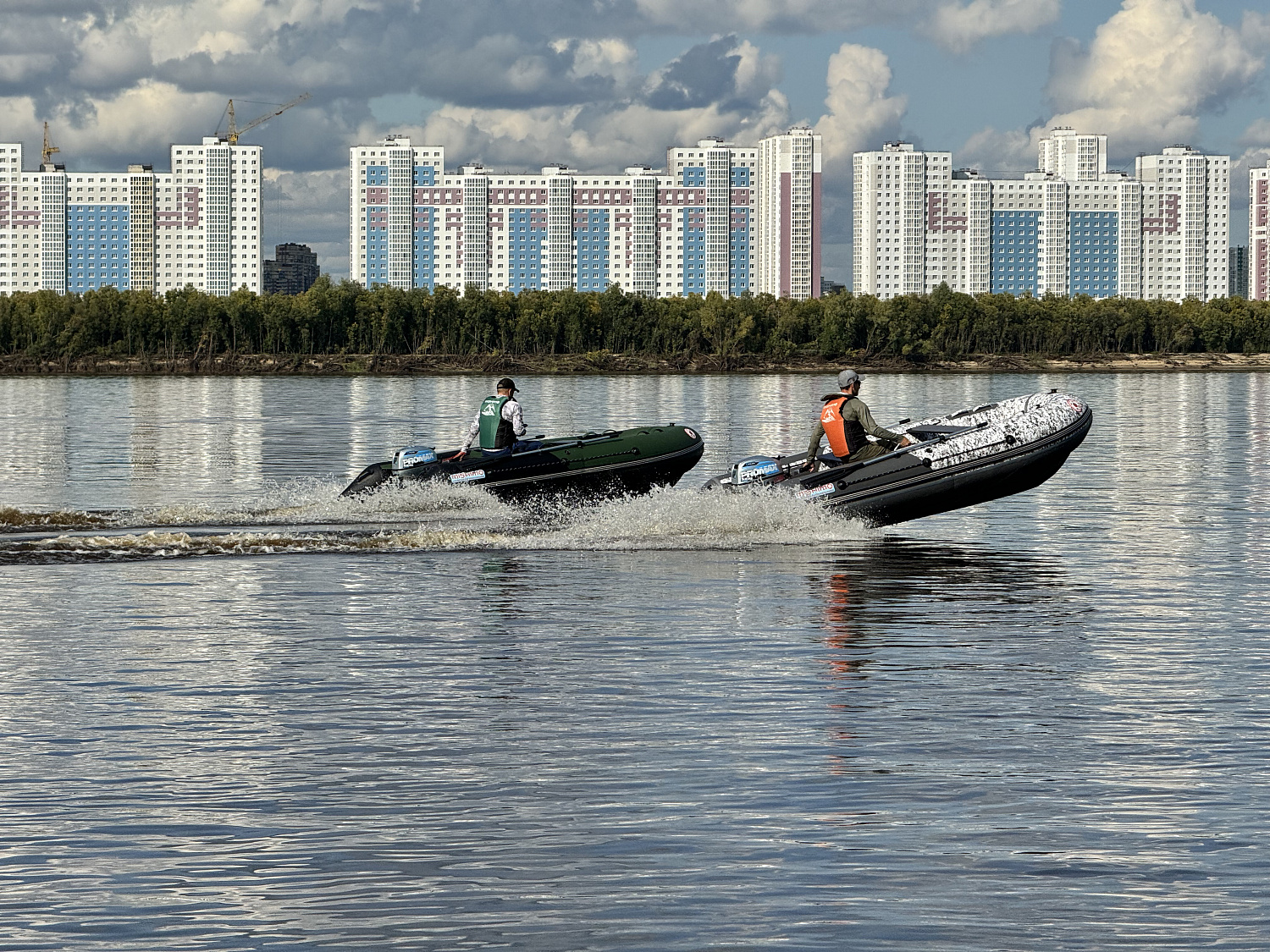 Лодка MISHIMO BIG FLOOR 440 в Кисловодске