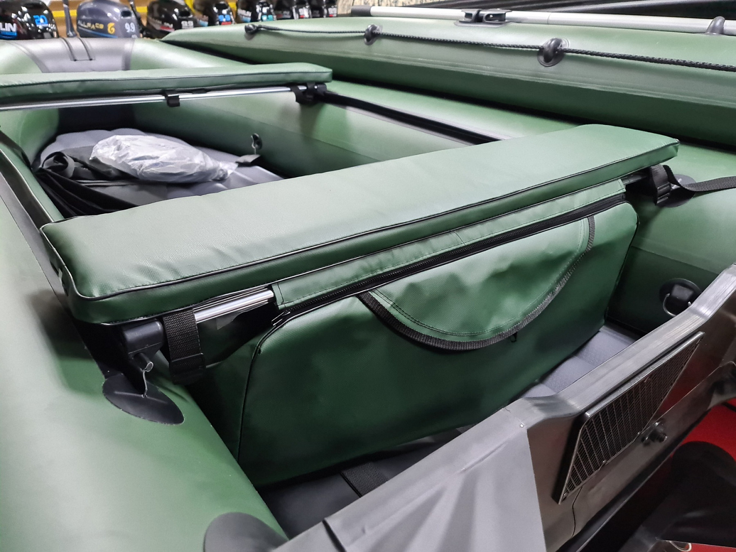 КОМПЛЕКТ МЯГКИХ НАКЛАДОК С СУМКОЙ ДЛЯ ЛОДОК 90Х20 ЗЕЛЕНЫЙ в Кисловодске