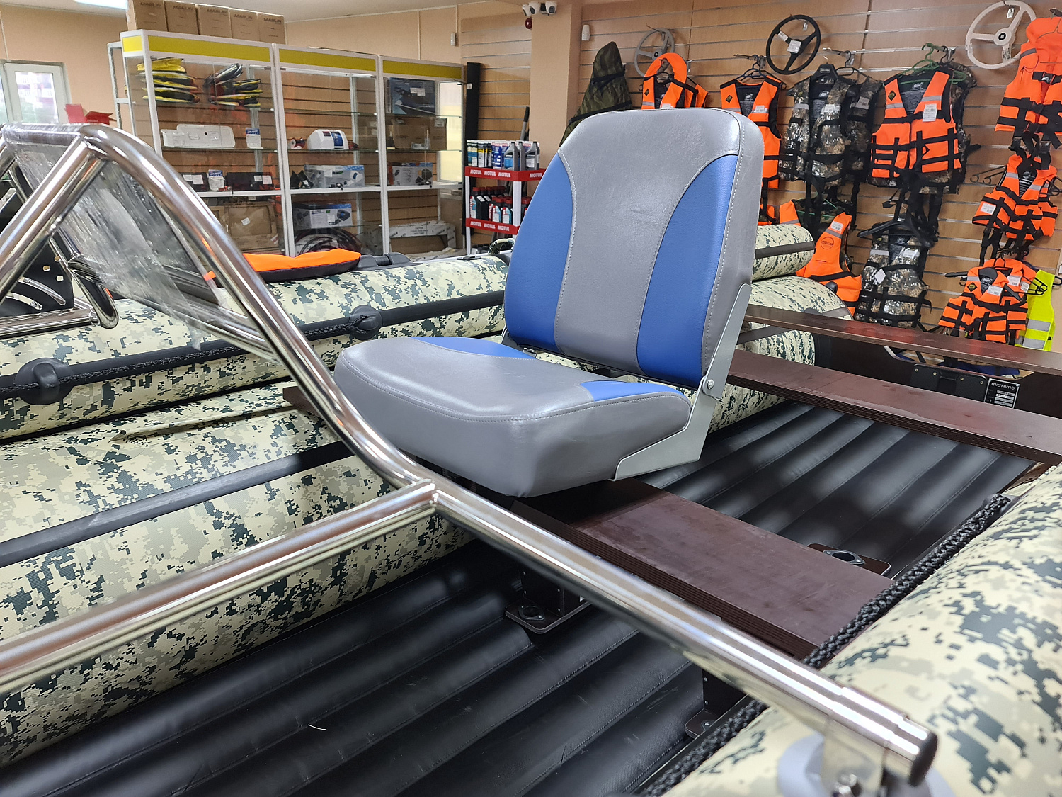 КРЕСЛО МЯГКОЕ РАСКЛАДНОЕ С ПОВОРОТНЫМ МЕХАНИЗМОМ ДЛЯ ЛОДОК в Кисловодске