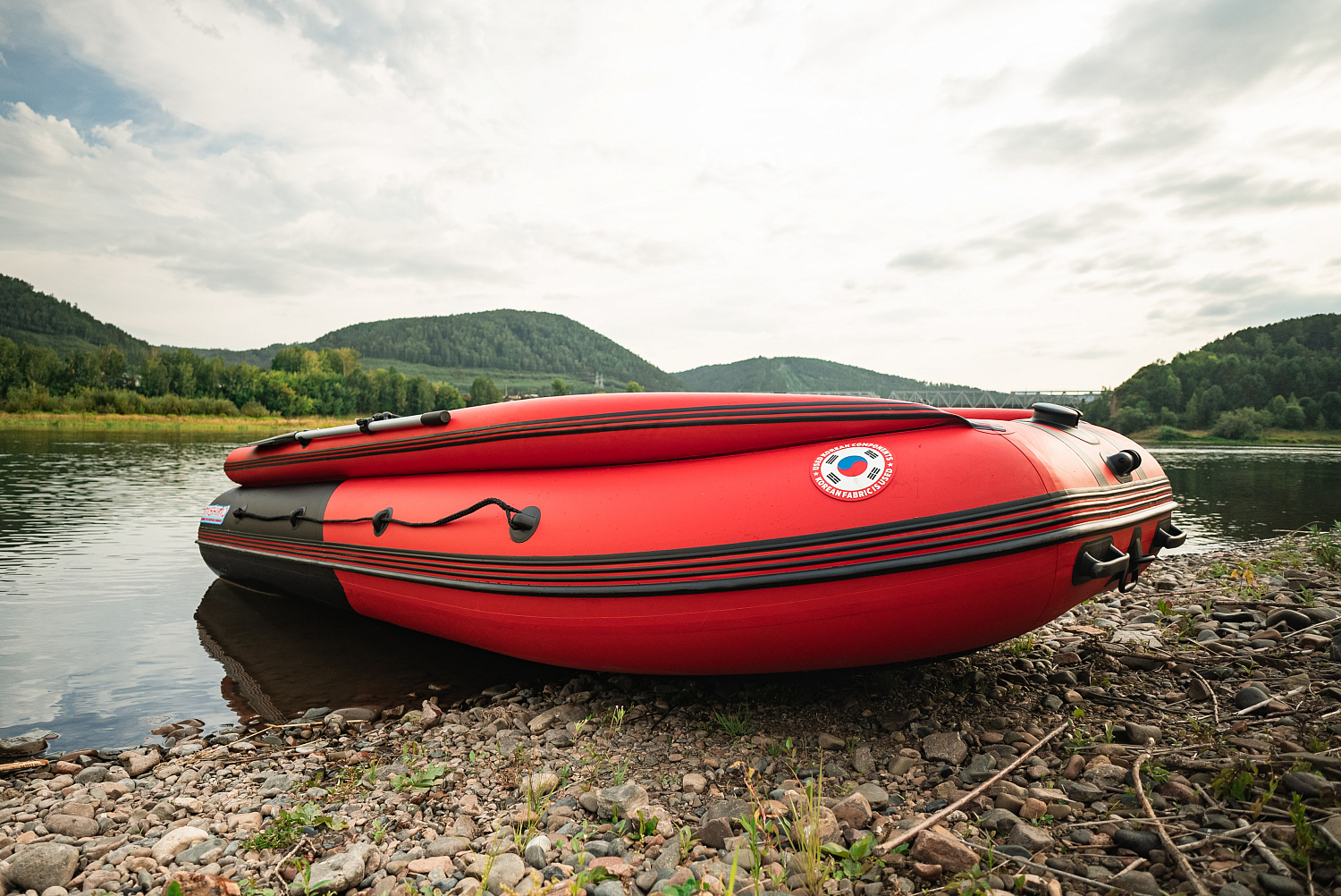 Лодка MISHIMO RIVER FJET PRO 400 под водомет в Кисловодске