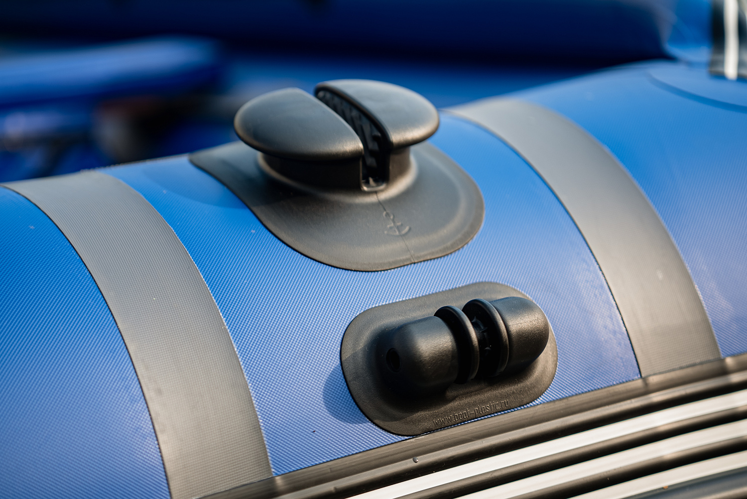 Лодка MISHIMO RIVER FJET PRO 400 под водомет в Кисловодске