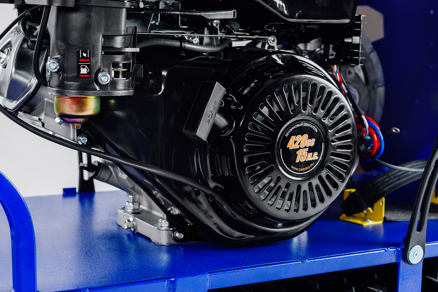 МОТОБУКСИРОВЩИК SNOW DOG 15 л.с. в Кисловодске