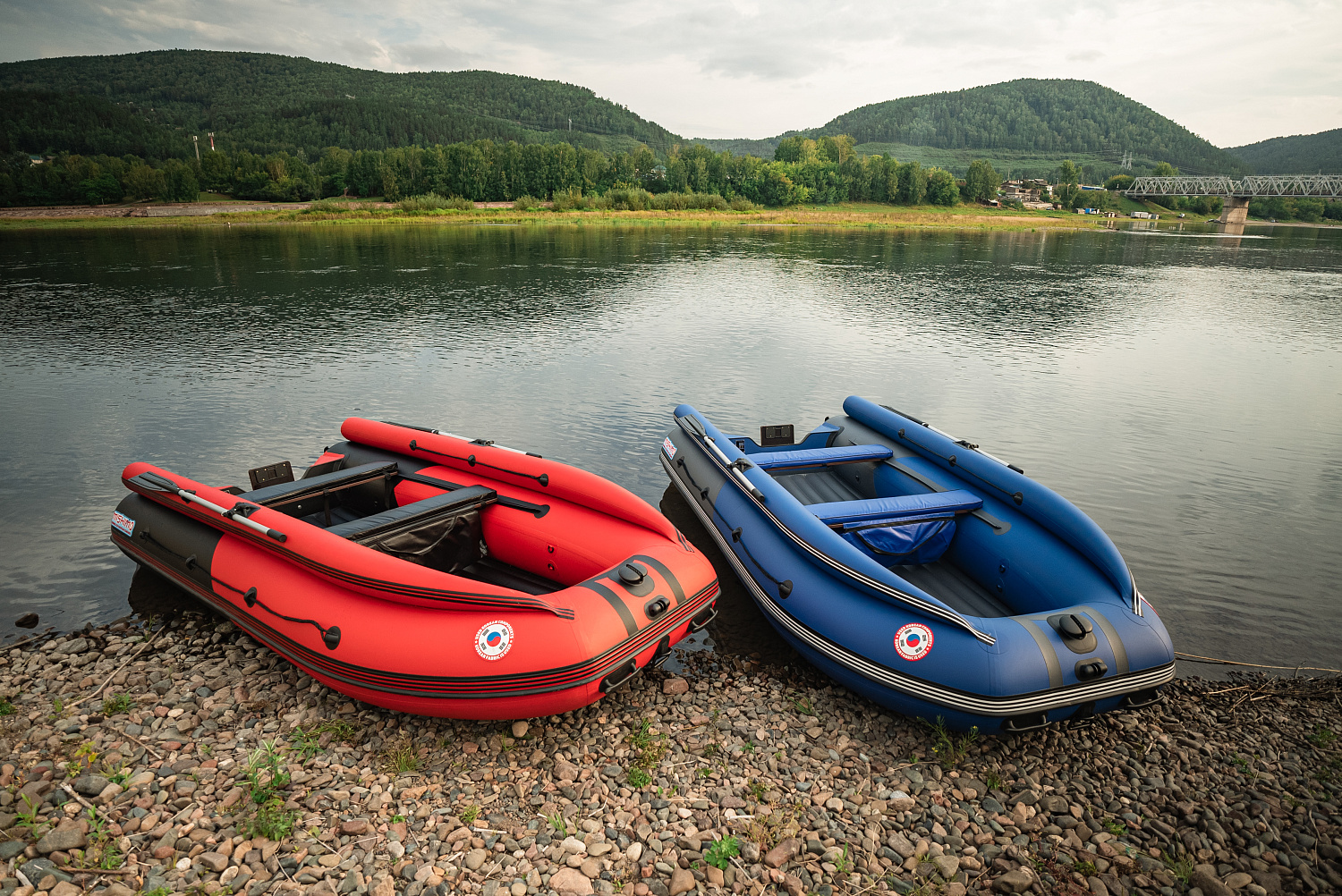 Лодка MISHIMO RIVER FJET PRO 400 под водомет в Кисловодске