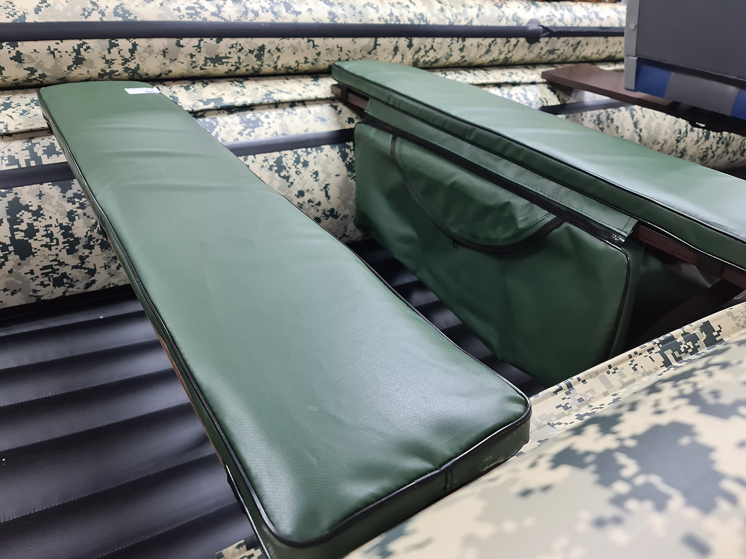 КОМПЛЕКТ МЯГКИХ НАКЛАДОК С СУМКОЙ ДЛЯ ЛОДОК 110Х20 ЗЕЛЕНЫЙ в Кисловодске