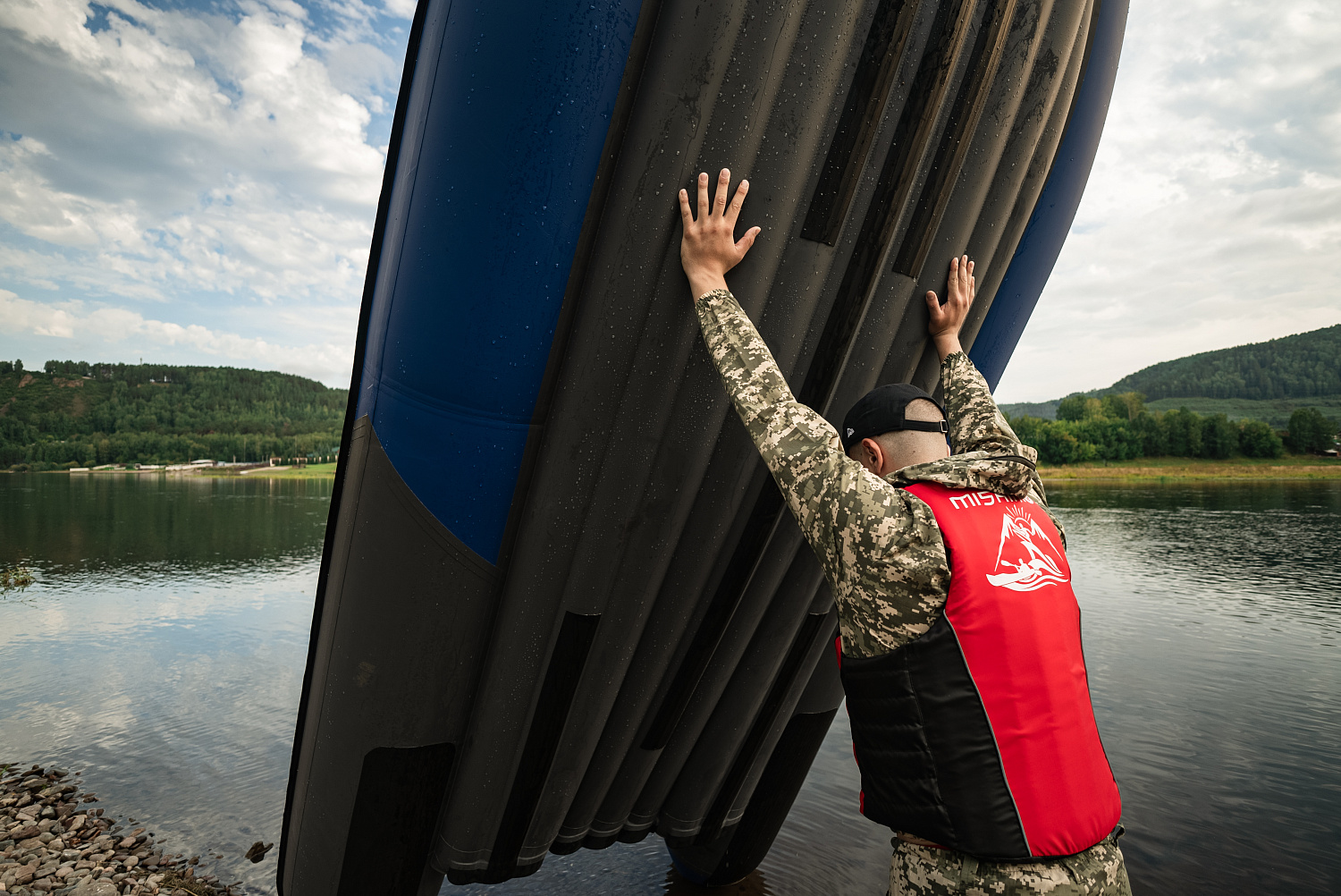Лодка MISHIMO RIVER FJET PRO 400 под водомет в Кисловодске